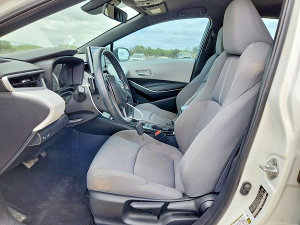 2020 TOYOTA COROLLA SE, CVT