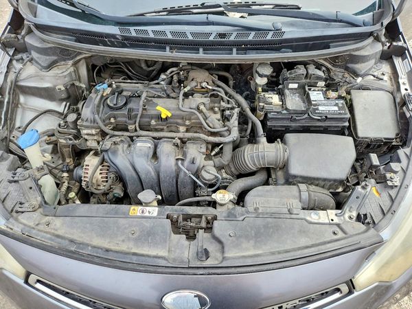 2014 KIA FORTE KOUP