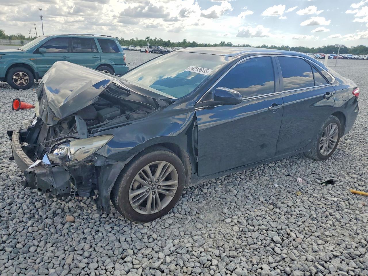 2017 TOYOTA CAMRY