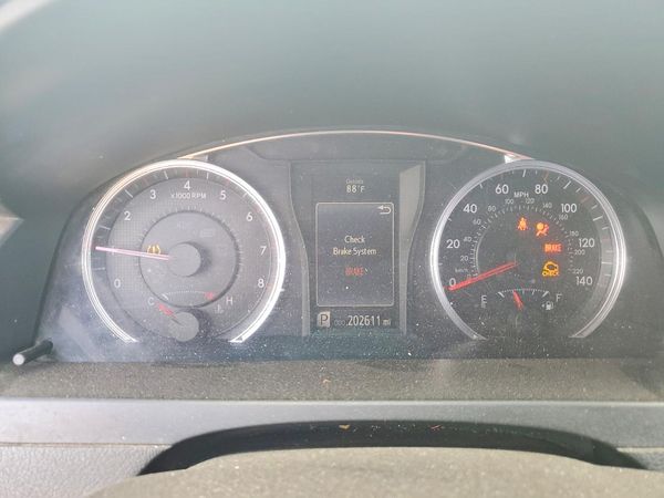 2017 TOYOTA CAMRY