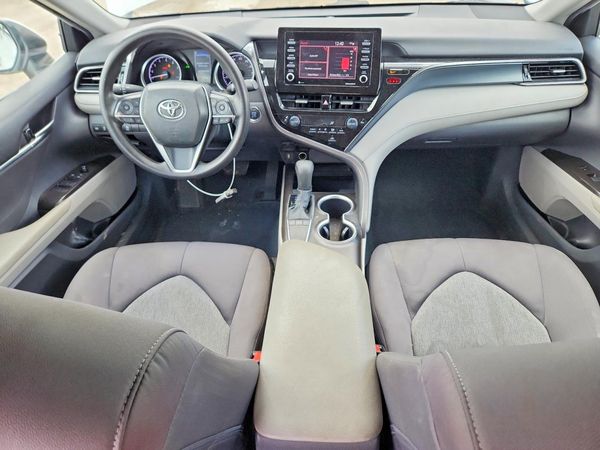 2024 TOYOTA CAMRY