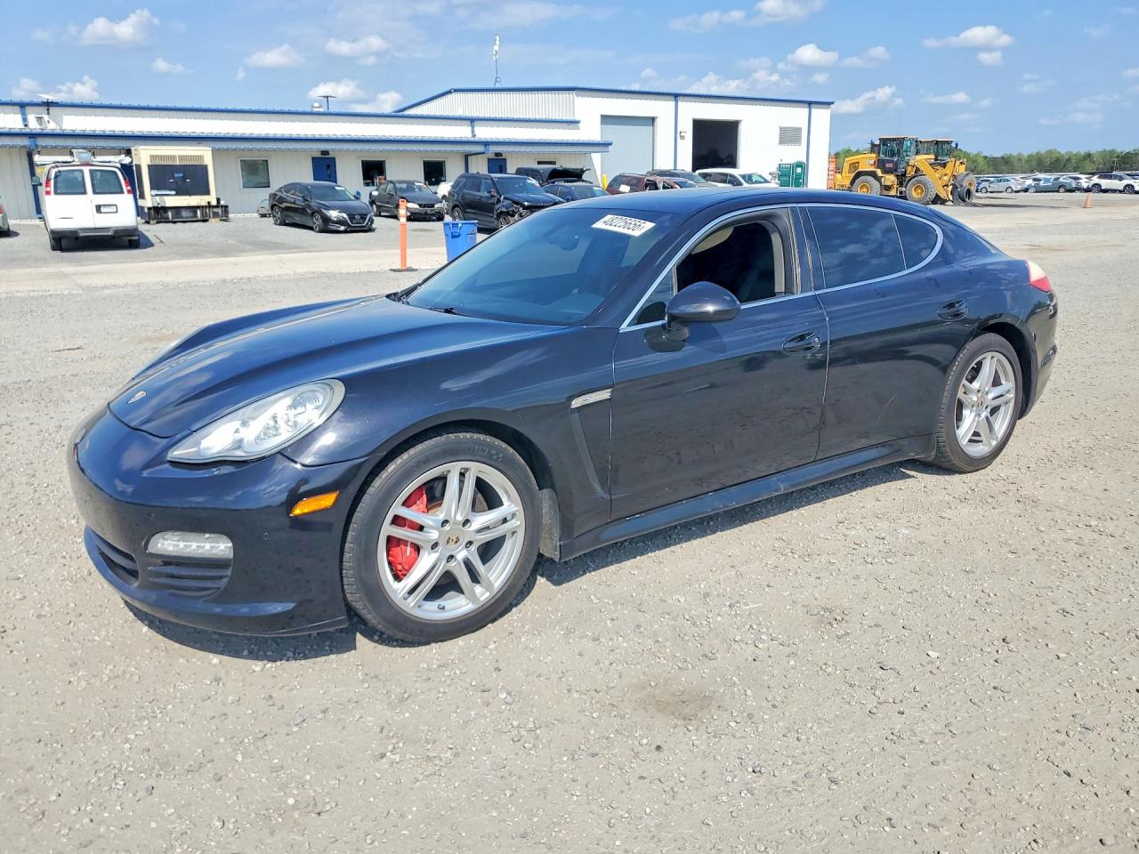 2013 PORSCHE PANAMERA S (2WD), 4S (4WD)