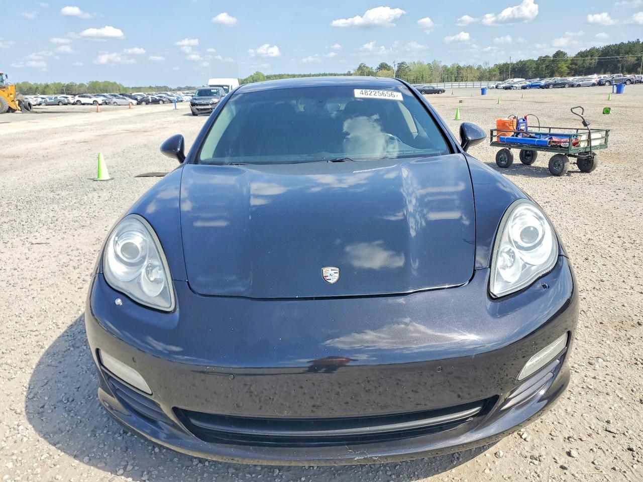 2013 PORSCHE PANAMERA S (2WD), 4S (4WD)