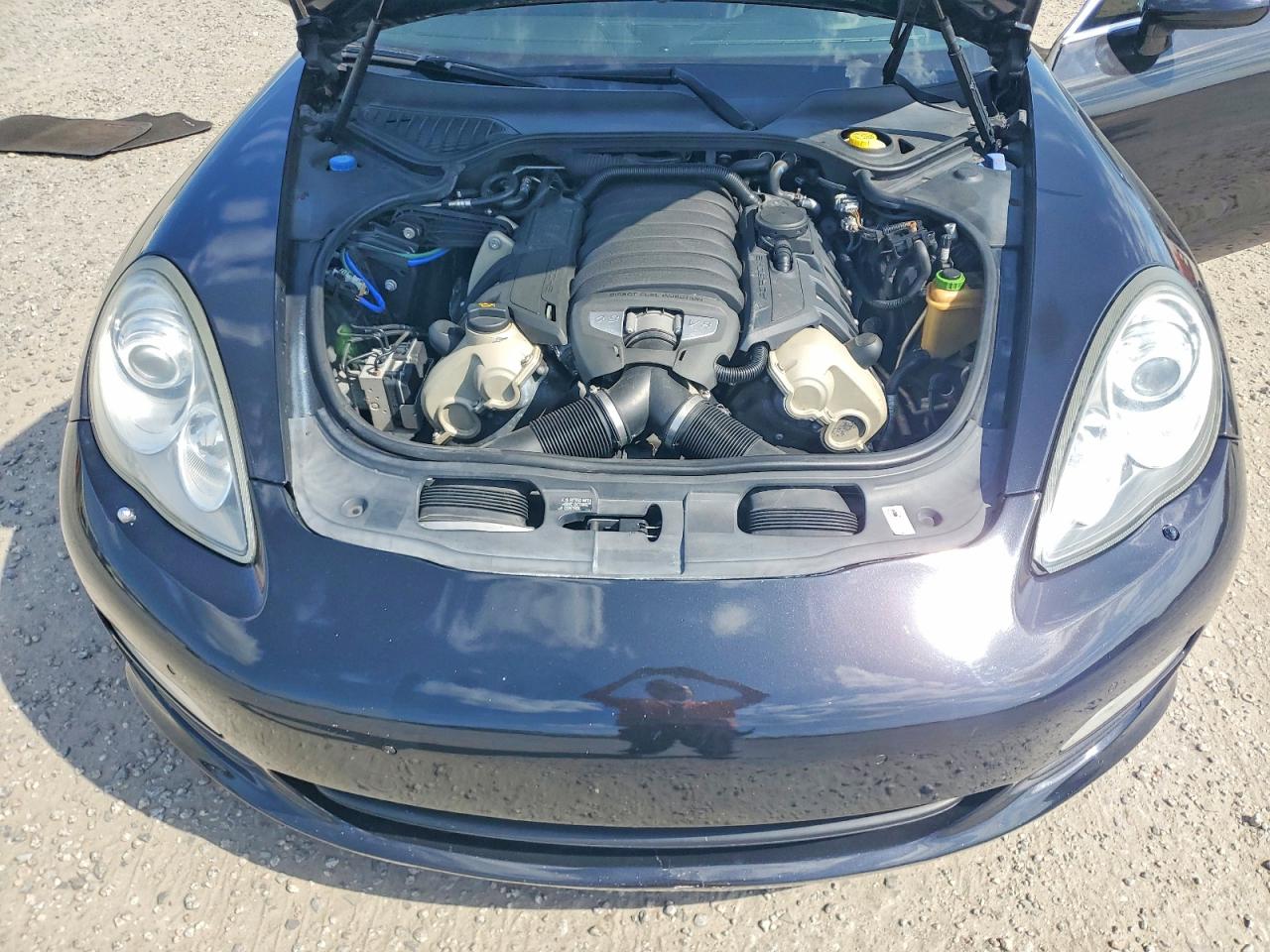 2013 PORSCHE PANAMERA S (2WD), 4S (4WD)