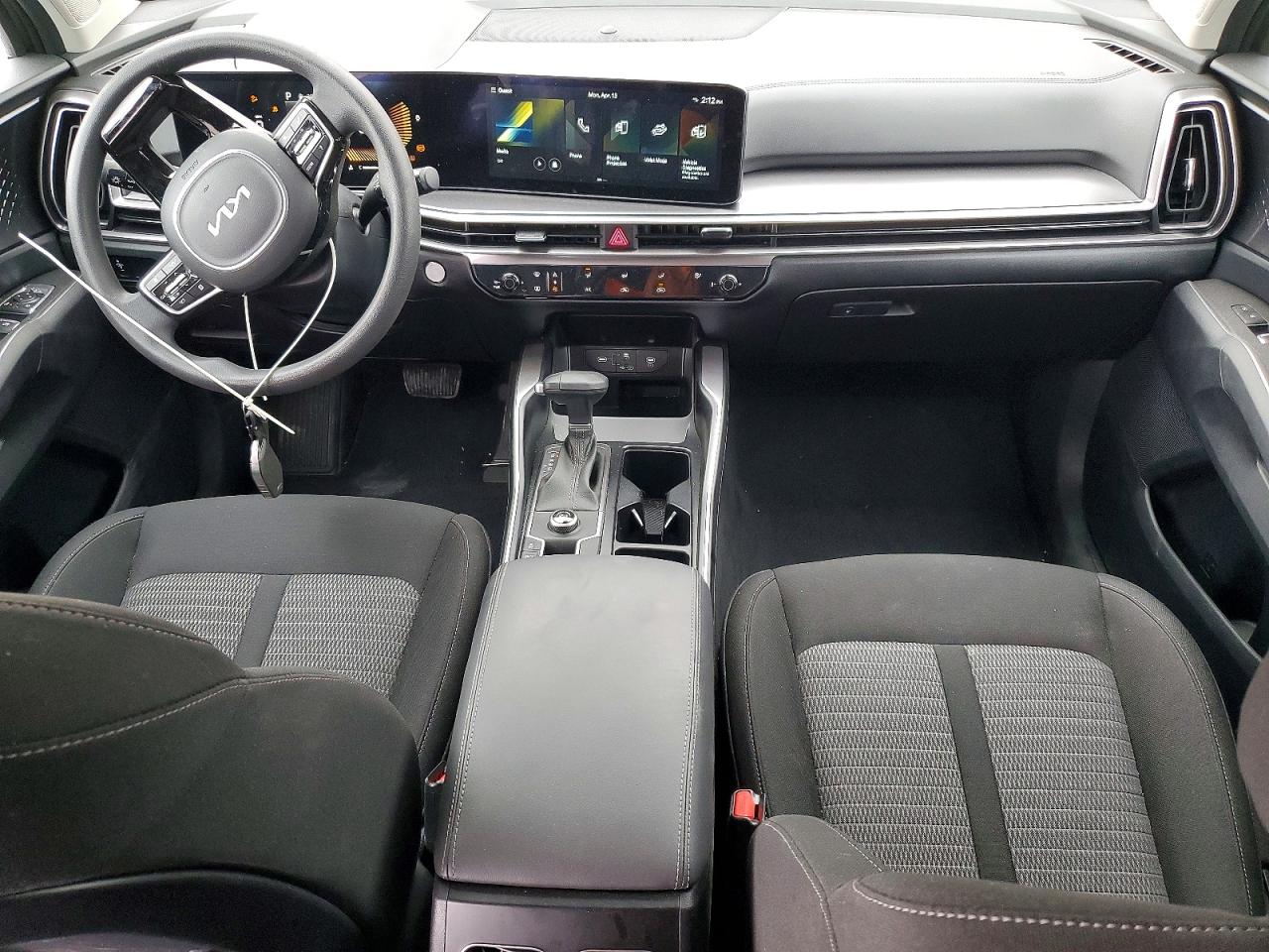 2025 KIA SORENTO LX