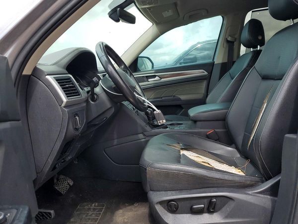 2021 VOLKSWAGEN ATLAS SE w/ Tech — DENT