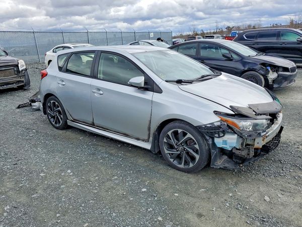 2017 TOYOTA COROLLA