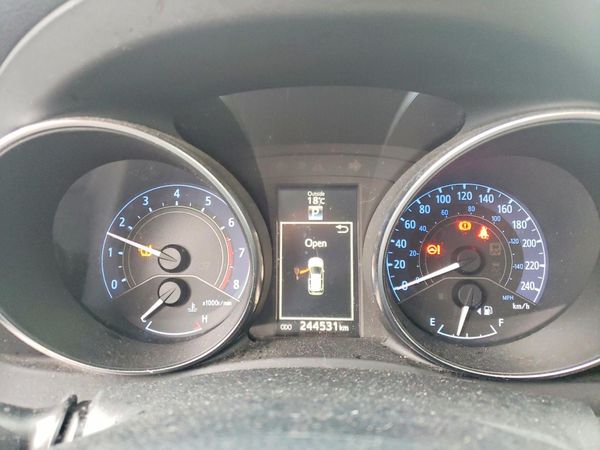 2017 TOYOTA COROLLA