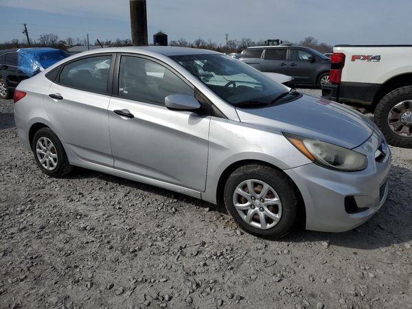 2012 HYUNDAI ACCENT GL (Middle-low grade)