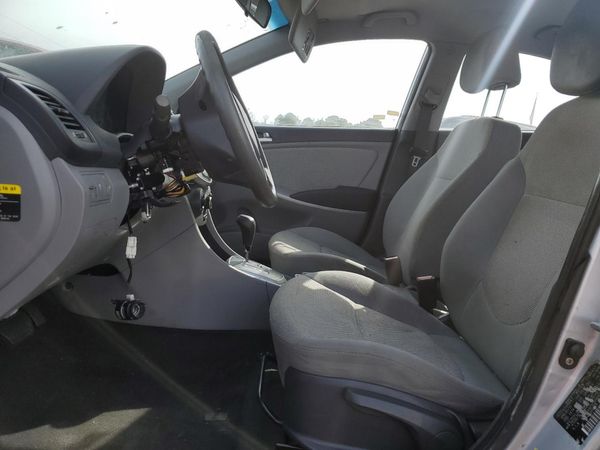2012 HYUNDAI ACCENT GL (Middle-low grade)