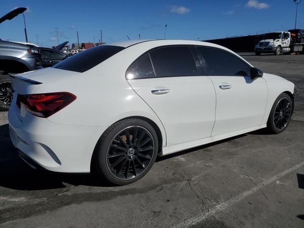 2019 MERCEDES-BENZ A A220