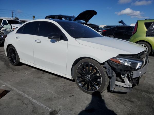 2019 MERCEDES-BENZ A A220