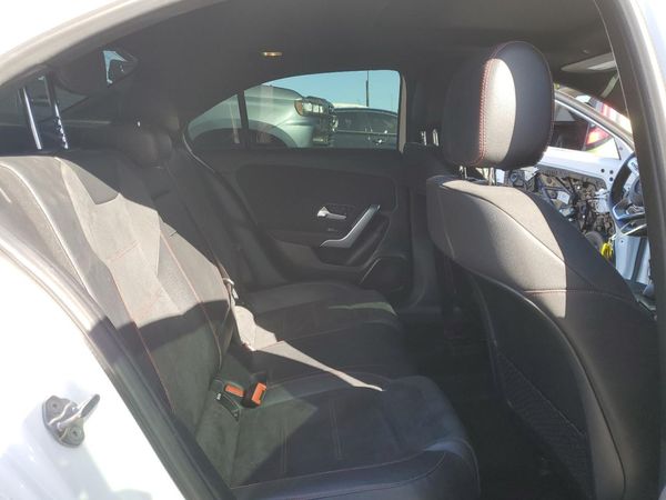 2019 MERCEDES-BENZ A A220