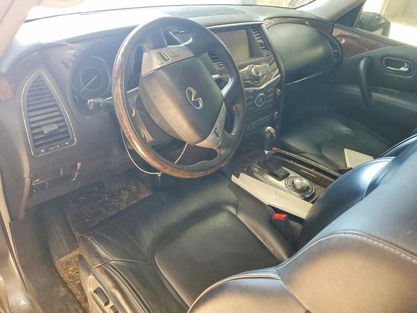 2017 INFINITI QX80 — CKPT