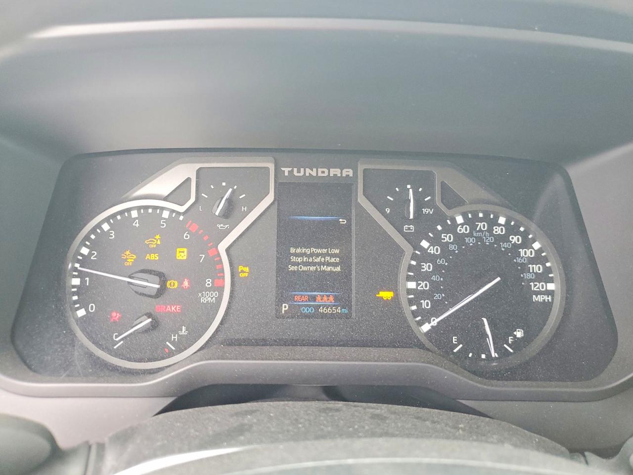 2024 TOYOTA TUNDRA SR5