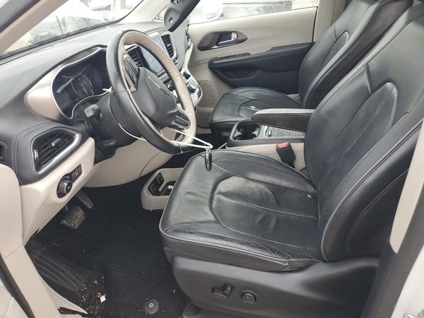 2017 CHRYSLER PACIFICA