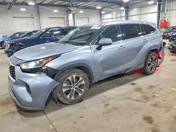 2021 TOYOTA HIGHLANDER