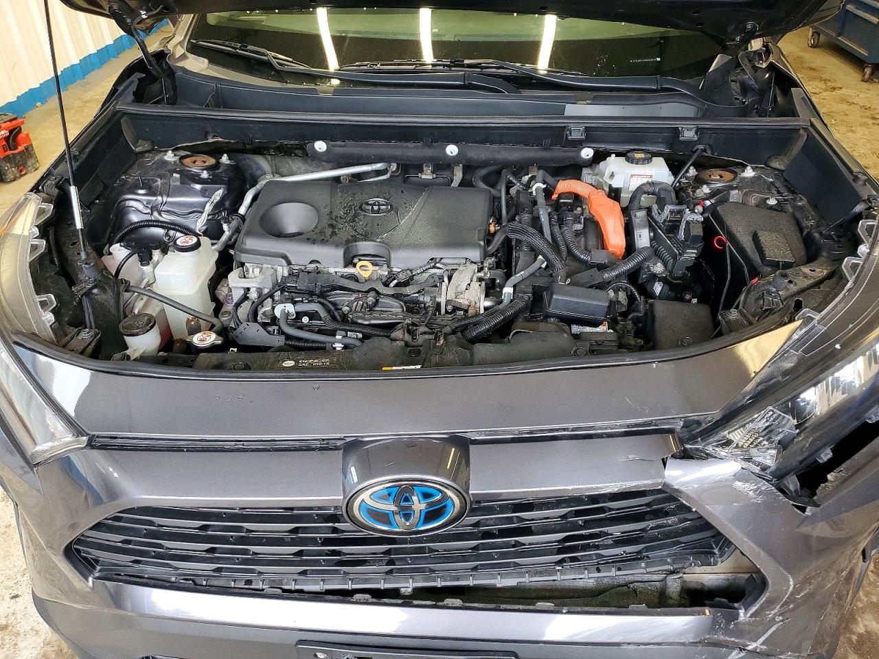 2019 TOYOTA RAV4 HYBRID LE HV 4WD