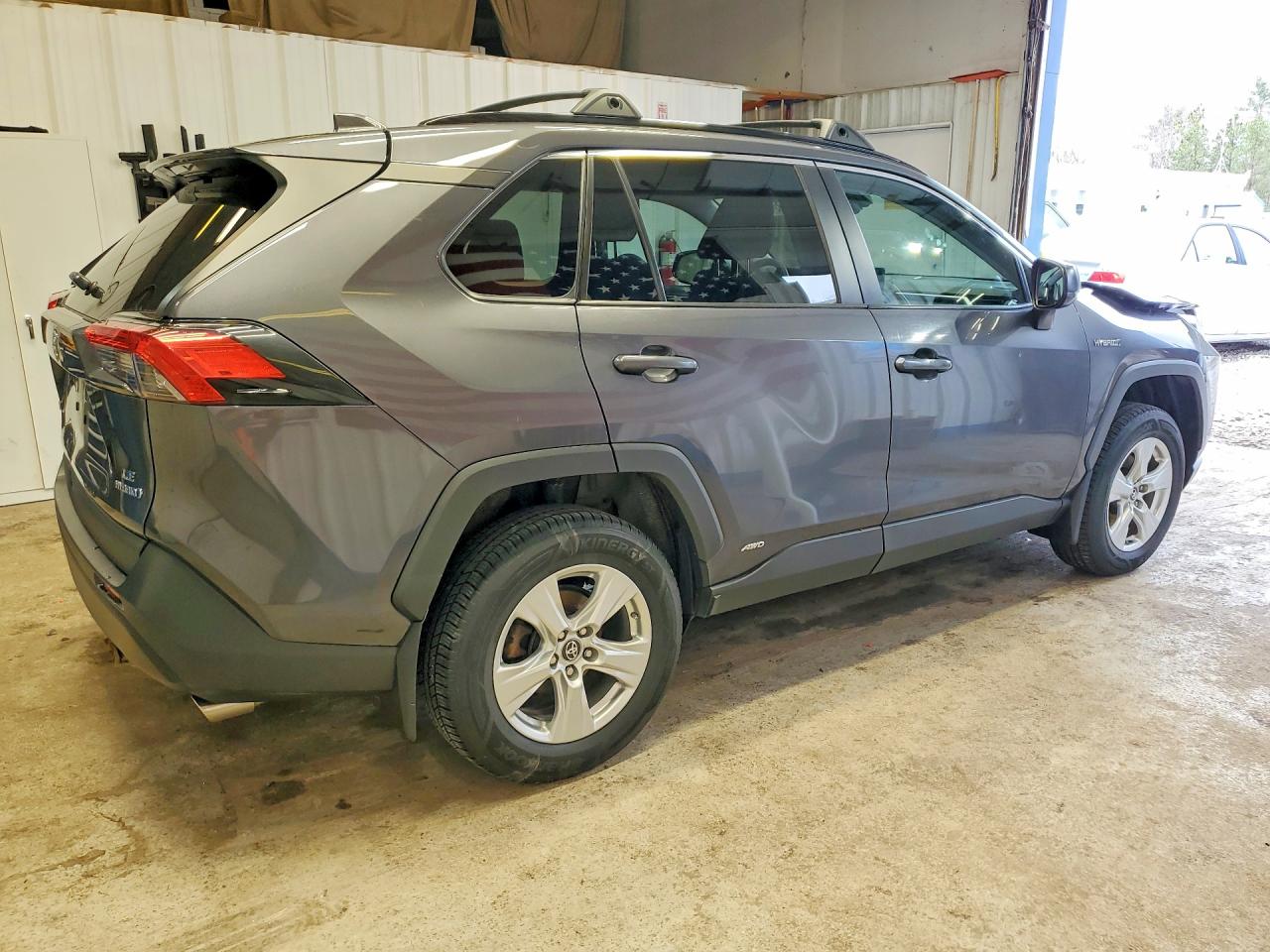 2019 TOYOTA RAV4 HYBRID LE HV 4WD