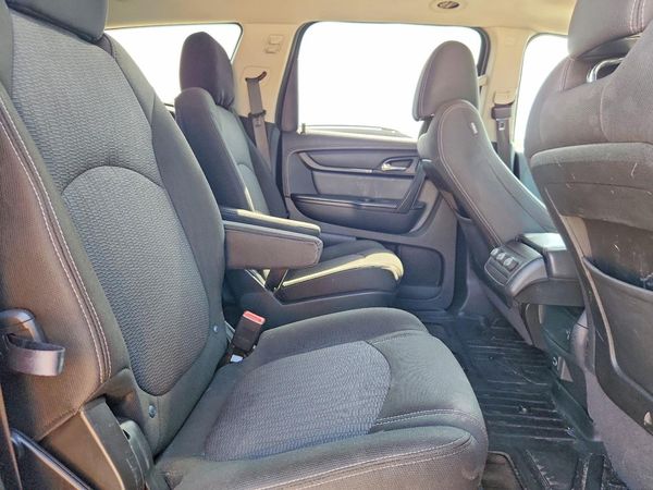 2017 CHEVROLET TRAVERSE 1LT