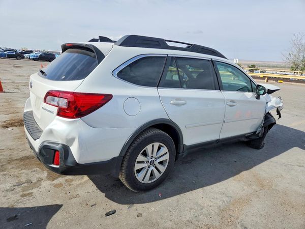 2018 SUBARU OUTBACK Premium+ES