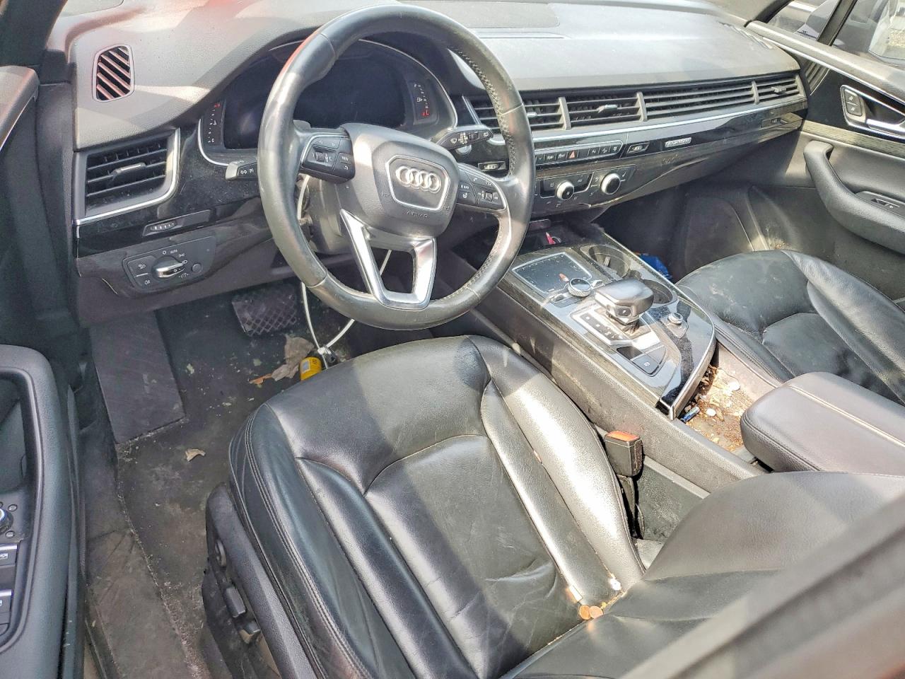 2017 AUDI Q7 quattro Premium Plus