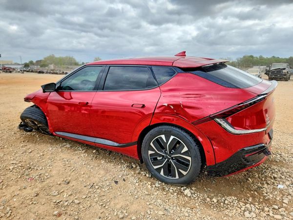2024 KIA EV6