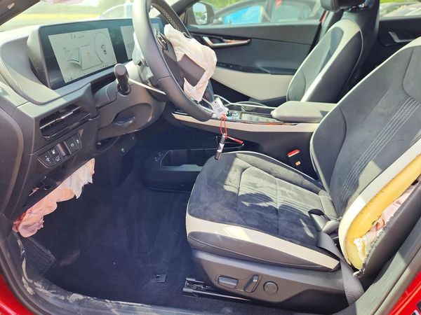 2024 KIA EV6