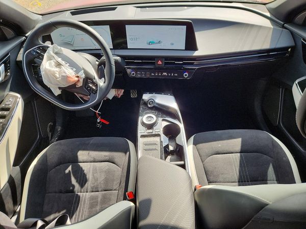 2024 KIA EV6