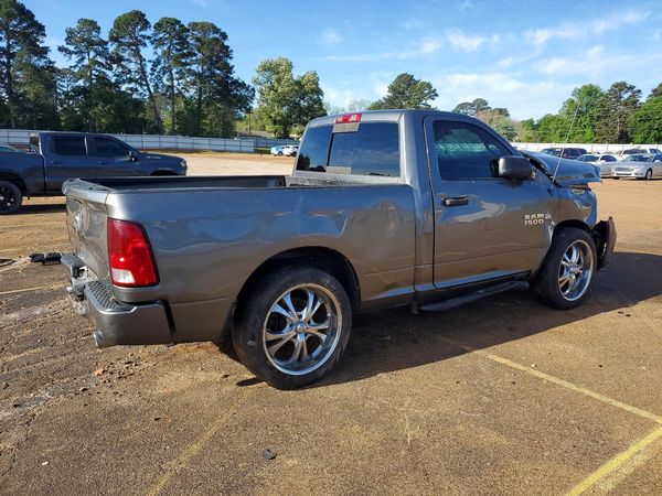 2013 RAM 1500 ST