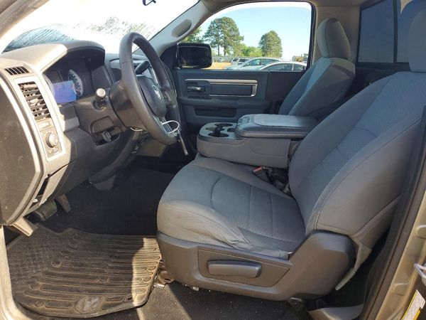 2013 RAM 1500 ST