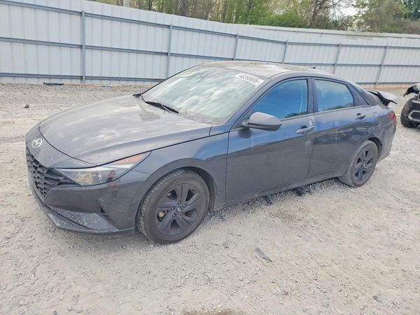 2024 HYUNDAI ELANTRA SEL w/Convenience Pkg
