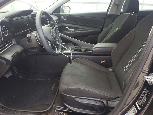 2024 HYUNDAI ELANTRA SEL w/Convenience Pkg