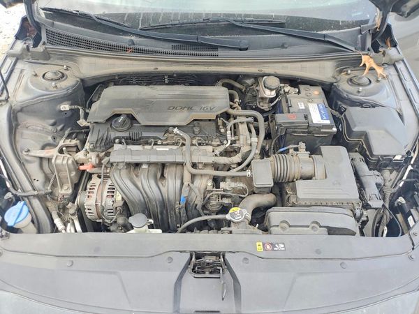 2024 HYUNDAI ELANTRA SEL w/Convenience Pkg