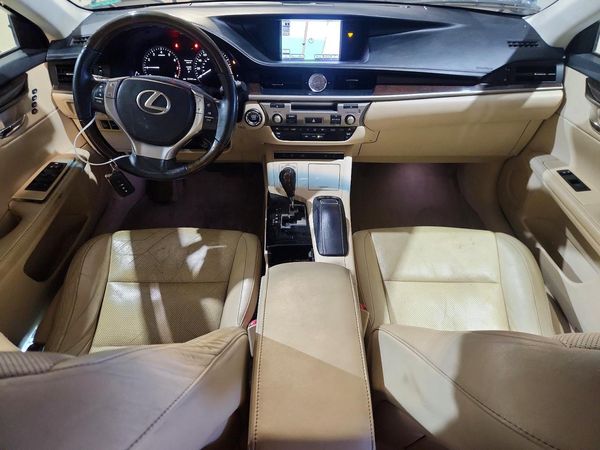2013 LEXUS ES 350