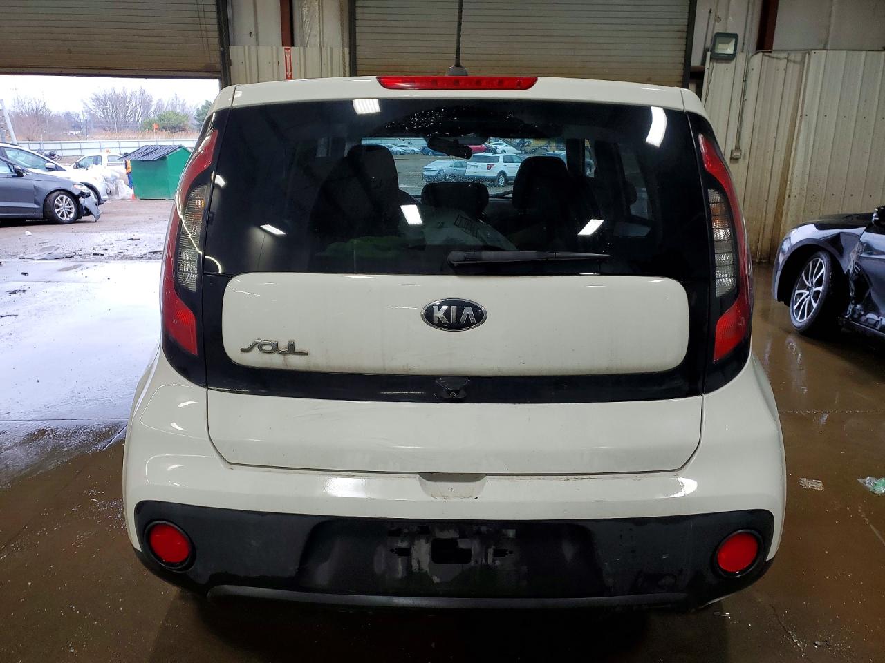 2019 KIA SOUL Base