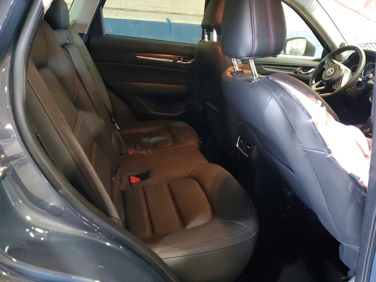 2025 MAZDA CX-5 Preferred