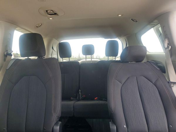 2018 CHRYSLER PACIFICA Touring