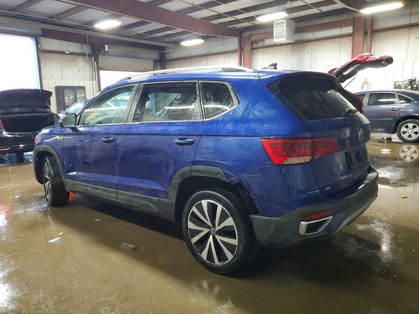 2022 VOLKSWAGEN TAOS SE