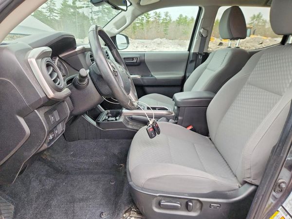 2023 TOYOTA TACOMA SR5