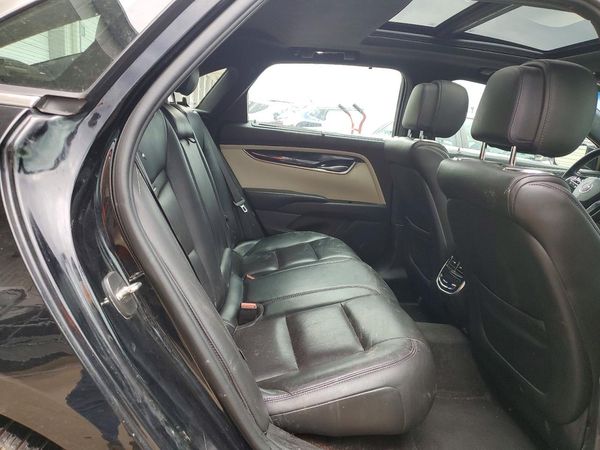 2013 CADILLAC XTS Platinum Collection