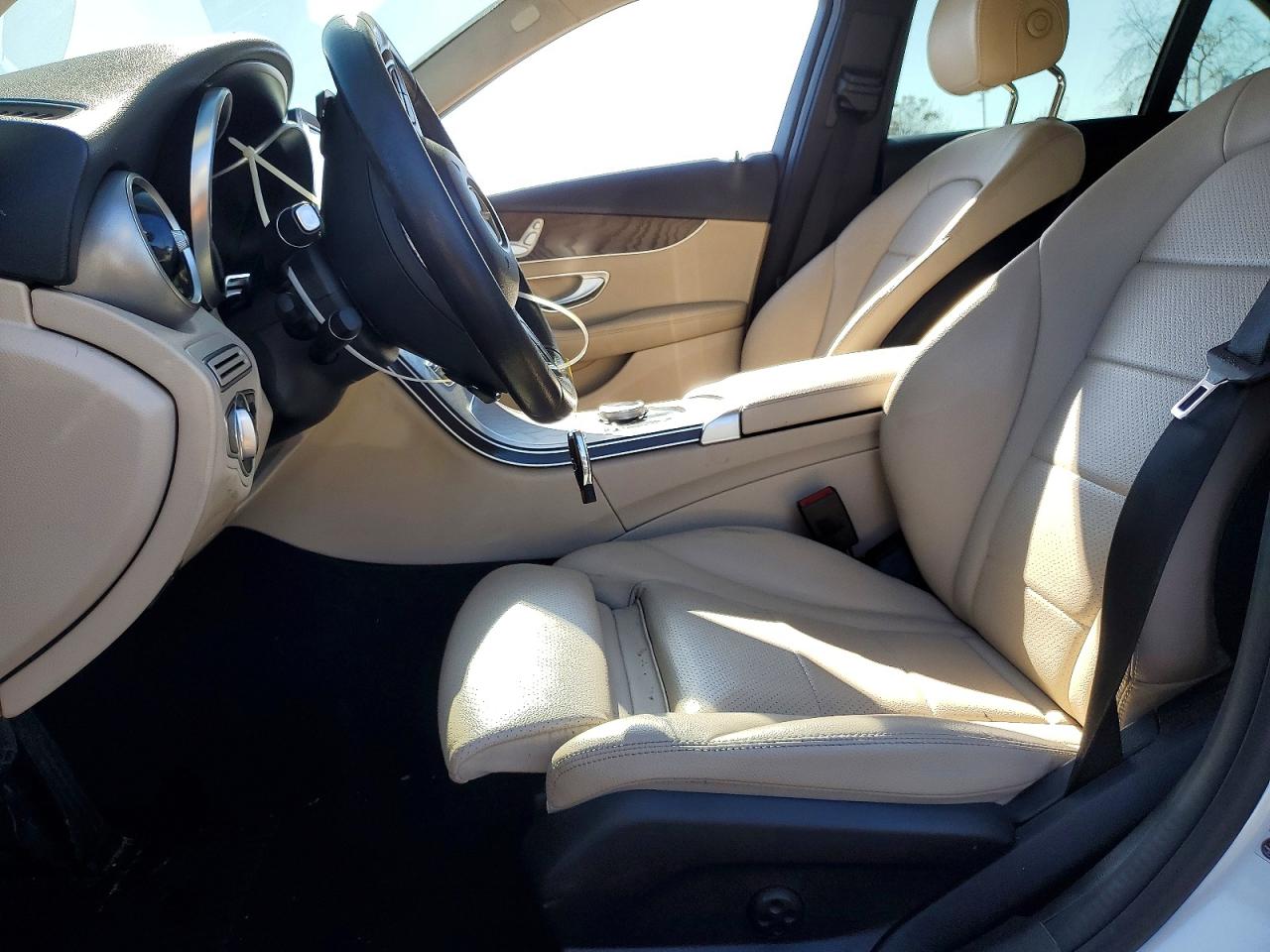 2018 MERCEDES-BENZ C C300