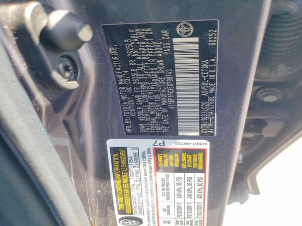 2014 TOYOTA CAMRY