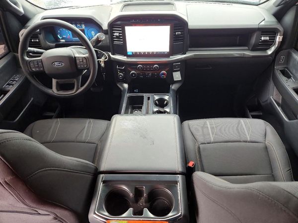 2024 FORD F150
