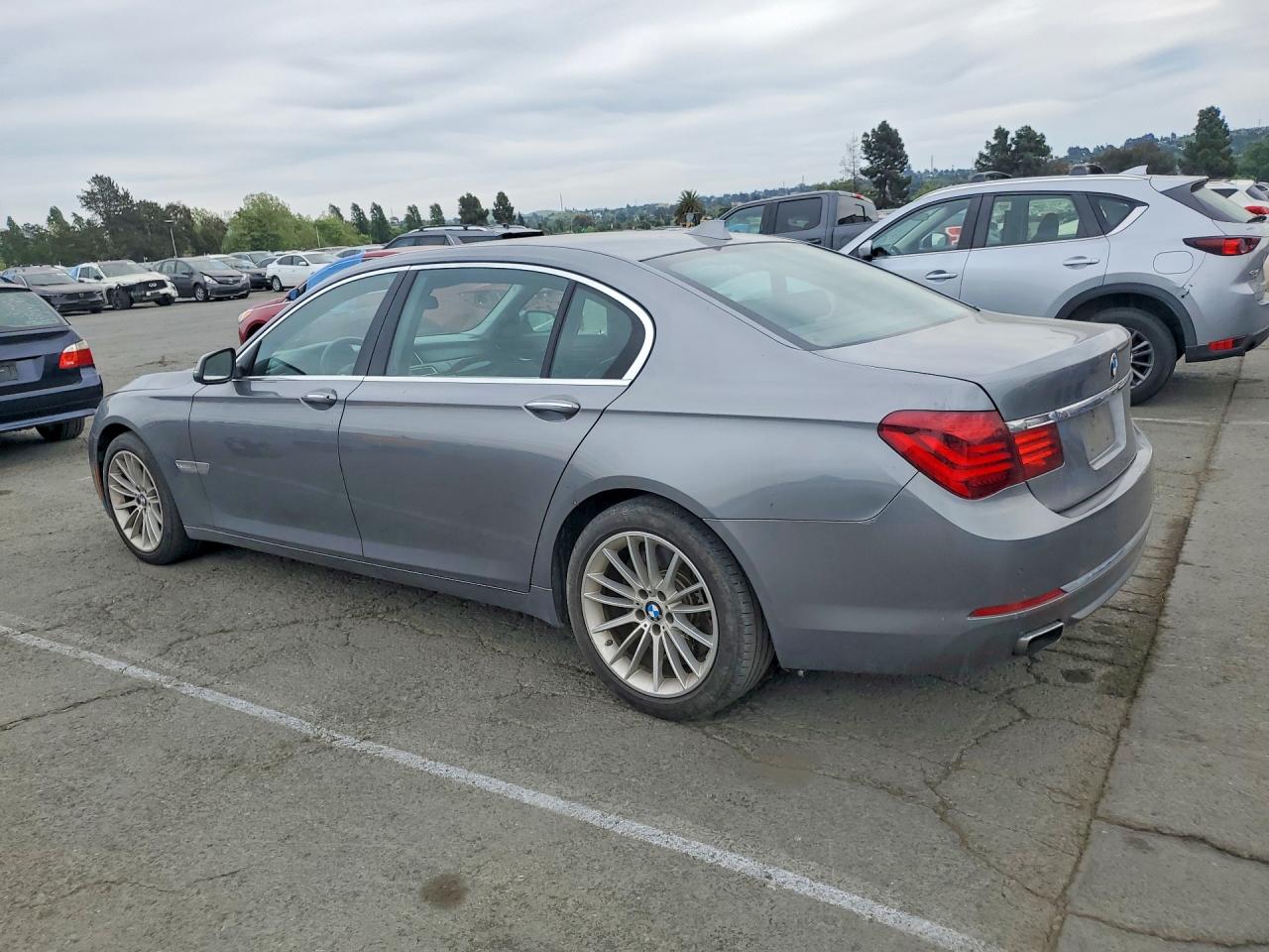 2014 BMW 750 750Li/Alpina B7