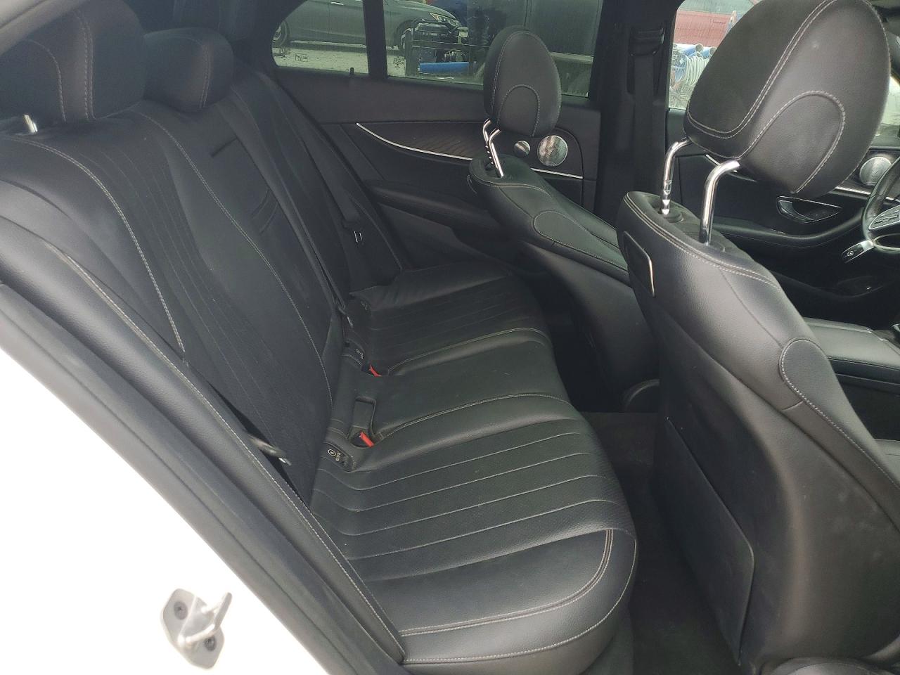 2019 MERCEDES-BENZ E E300