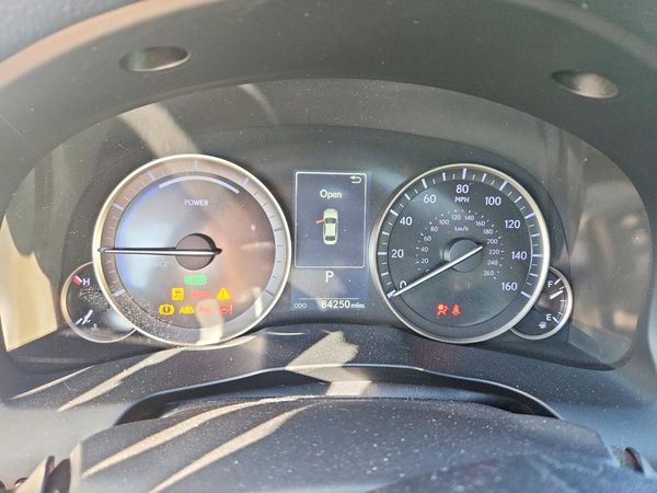 2018 LEXUS ES 300H