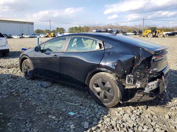 2025 TOYOTA PRIUS