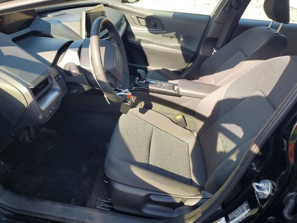 2025 TOYOTA PRIUS