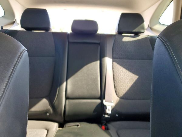 2024 KIA SELTOS S, X-Line